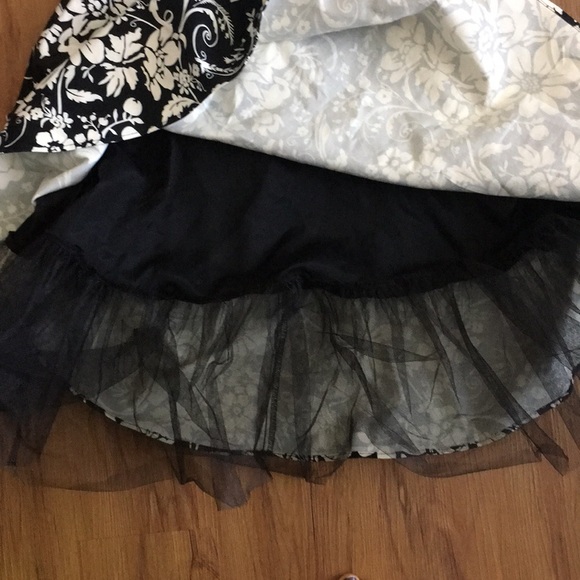 Black &white strapless dress - Picture 6 of 6